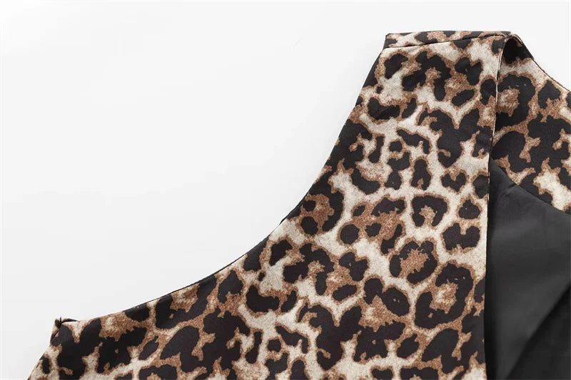 Leopard Print Cropped Gilet