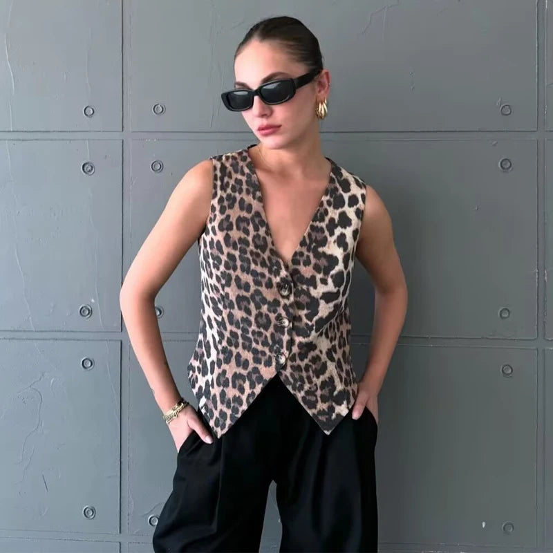 Leopard Print Cropped Gilet
